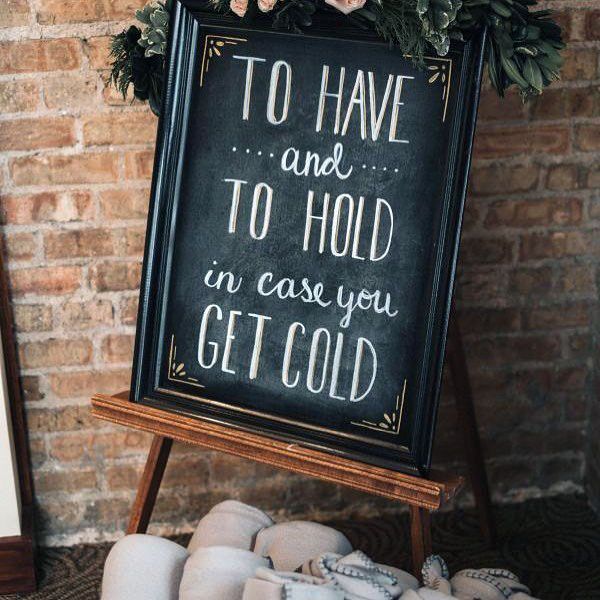 Awesome Thoughtful Winter Wedding Gifts For Guests Blankets