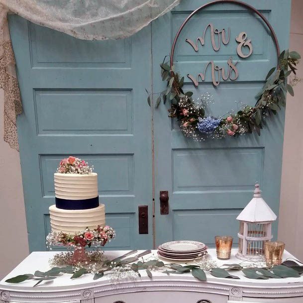 Baby Blue Double Door Backdrop Pretty White Black Strip Wedding Cake Table Decoration Ideas