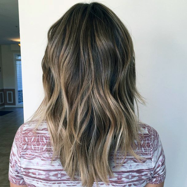 Balayage Hair Flowing Medium Length Women