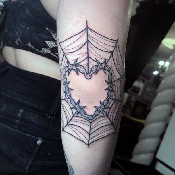 Barbed Wire Tattoo For Ladies