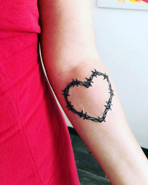 Barbed Wire Womens Feminine Barbed Wire Tattoos