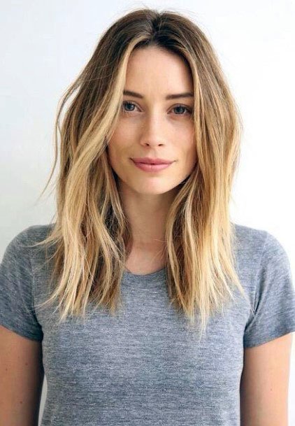 Top 60 Best Centered Part Hairstyles For Women - Parted Hair Ideas