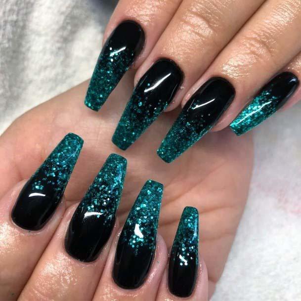 Beauitful Blue Glitters On Black Nails