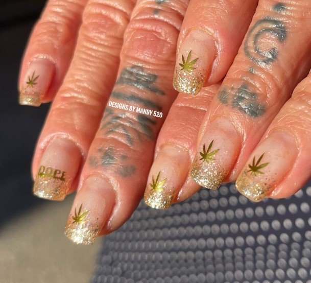 Beauteous Girls 420 Nails