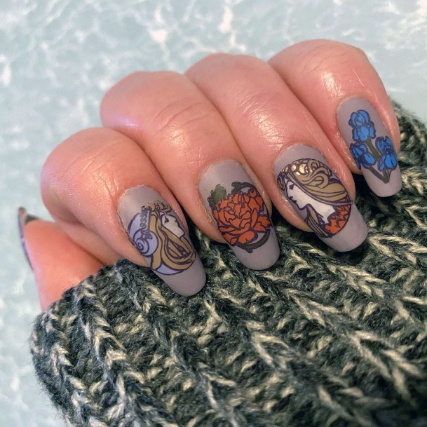 Beauteous Girls Art Nouveau Nails