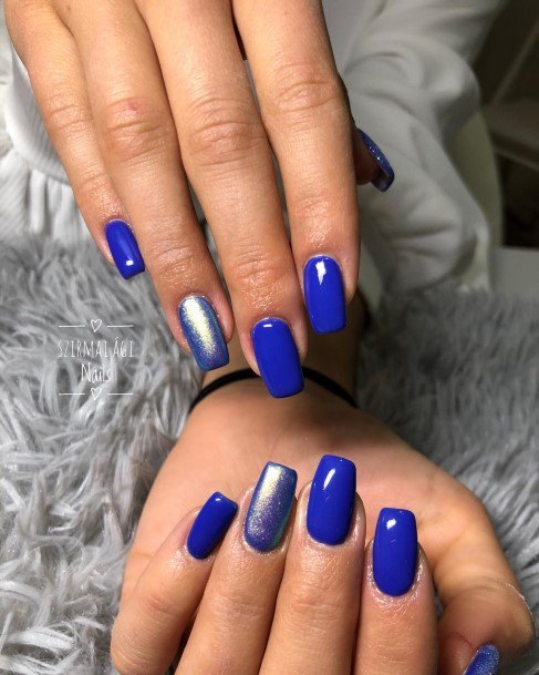 Beauteous Girls Azure Nails