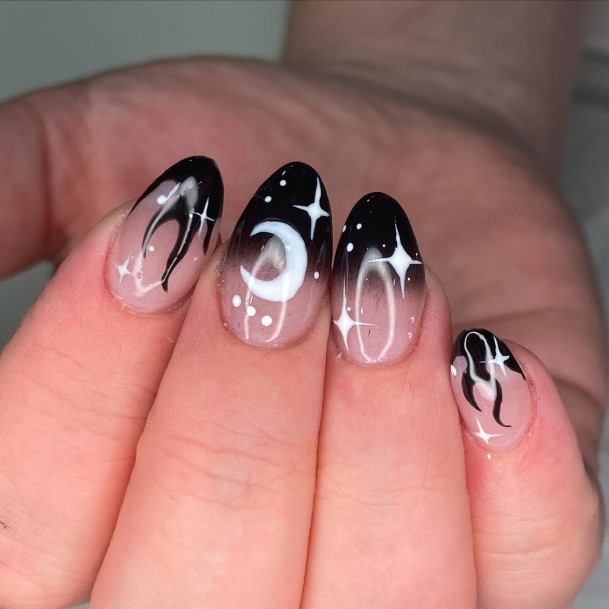 Beauteous Girls Black Ombre Nails