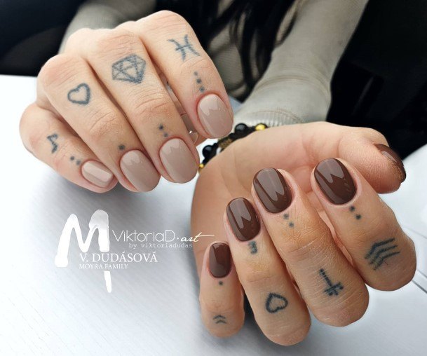 Beauteous Girls Dark Brown Nails