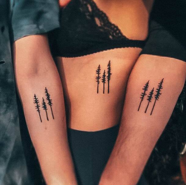 Beauteous Girls Family Tattoos Matching Sisters