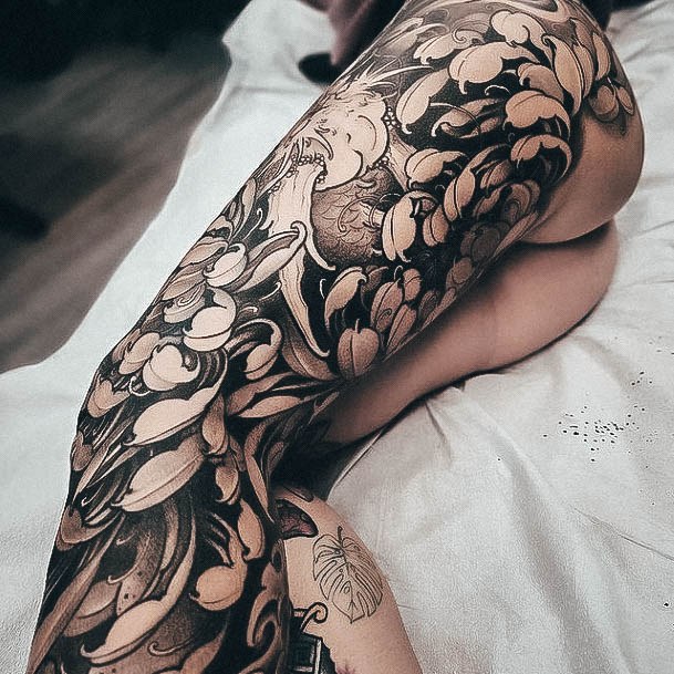 Beauteous Girls Flower Sleeve Tattoos