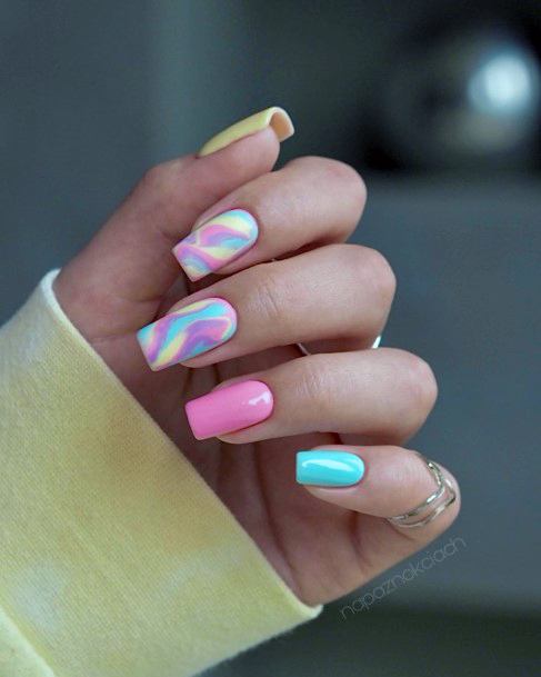 Beauteous Girls Ice Cream Nails