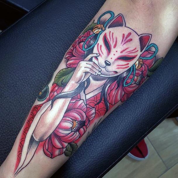 Beauteous Girls Kitsune Tattoos