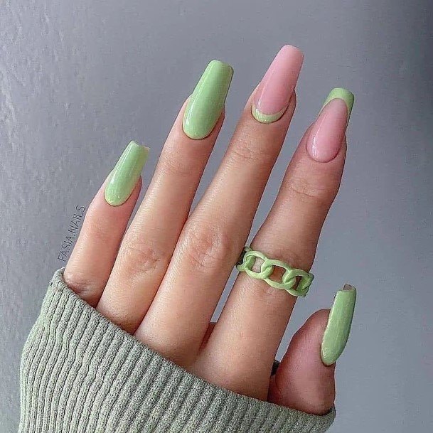 Beauteous Girls Pastel Nails