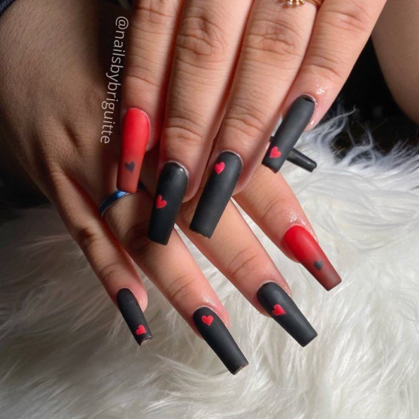 Beauteous Girls Red And Black Matte Nails