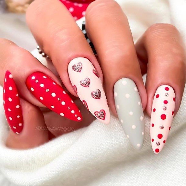 Beauteous Girls Red And Grey Nails