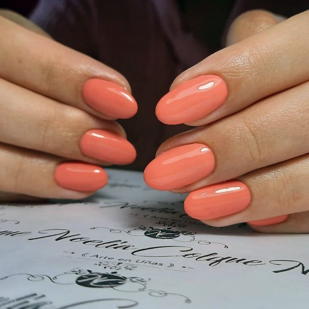 Beauteous Girls Salmon Nails