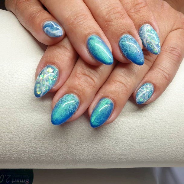 Beauteous Girls Sea Nails