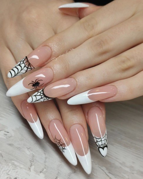 Beauteous Girls Spider Nails