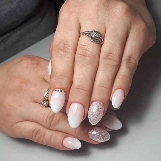 Beauteous Girls White Ombre Nails