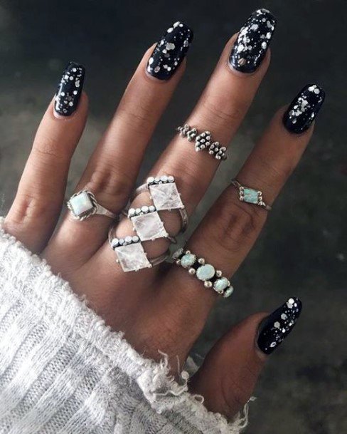 Beautiful Black Sparkly Nails Design Ideas For Girls