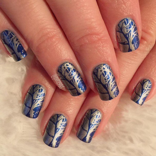 Beautiful Blue And Gold Nail Design Ideas For Women