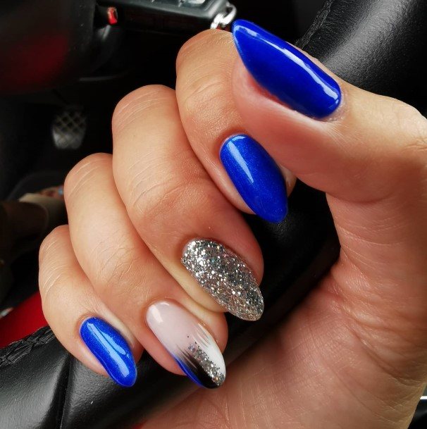 Beautiful Blue And Silver Nail Design Ideas For Women