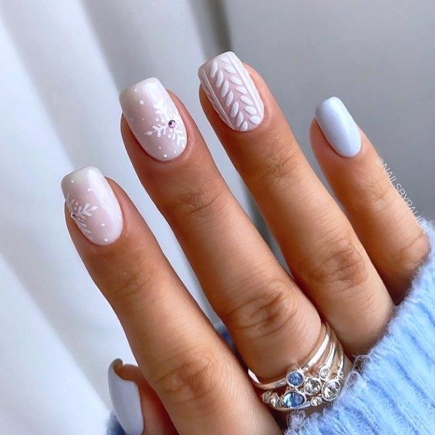 Beautiful Blue Winter Nail Design Ideas For Women