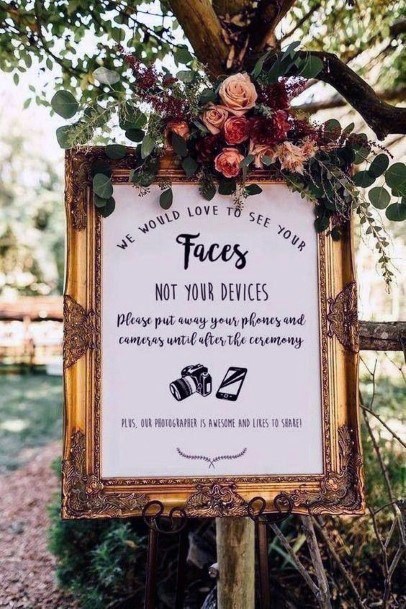 Beautiful Bouquet Roses Gold Frame White Wedding Sign Inspiration