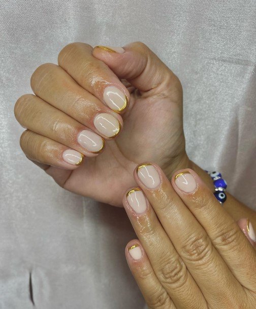 Beautiful Gold French Tip Nail Design Ideas For Women