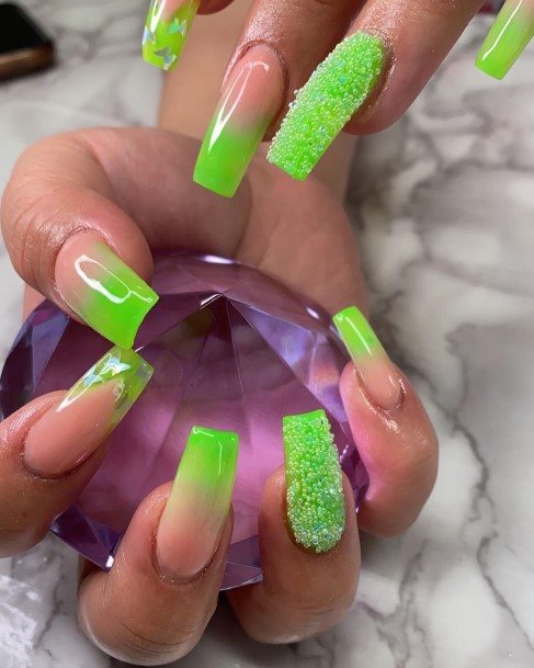 Beautiful Green Ombre Nail Design Ideas For Women