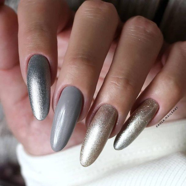 Beautiful Grey Nail Design Ideas For Women