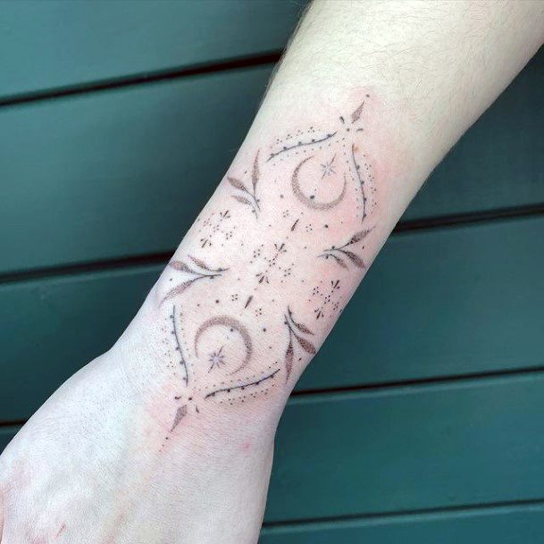 Beautiful Handpoke Tattoo Design Ideas For Women