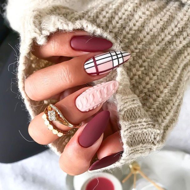 Beautiful Matte Fall Nail Design Ideas For Women