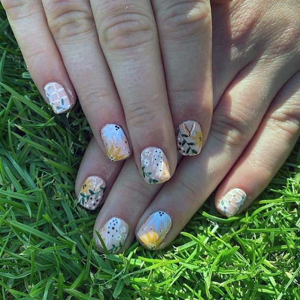 Beautiful May Floral Nail Art Inspiration Feminine For Women (Custom)