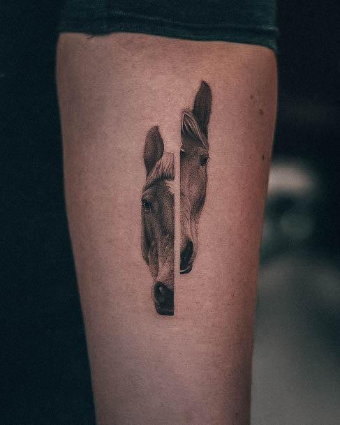 Beautiful Minature Tattoo Design Ideas For Women