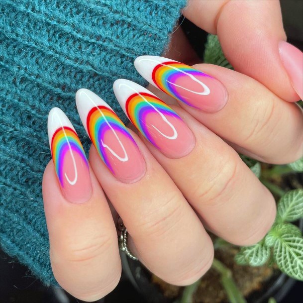 Beautiful Pink Summer Nail Design Ideas For Women