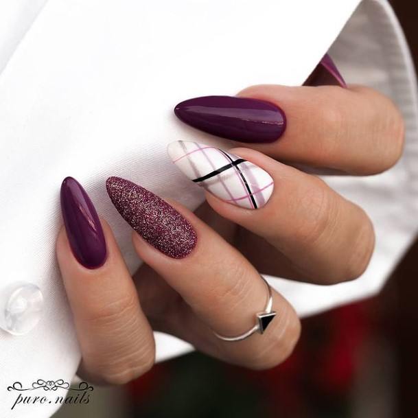 Beautiful Purple Summer Nail Design Ideas For Women