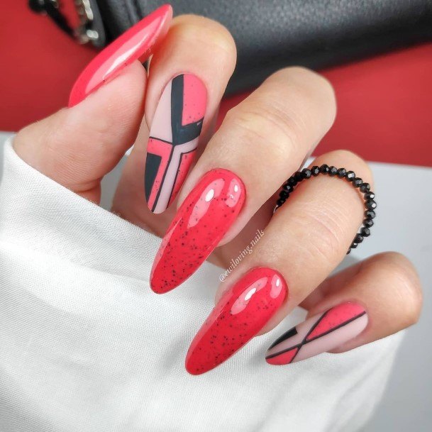 Beautiful Red And Nude Nail Design Ideas For Women