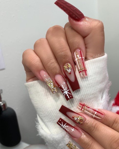 Beautiful Red French Tip Nail Design Ideas For Women