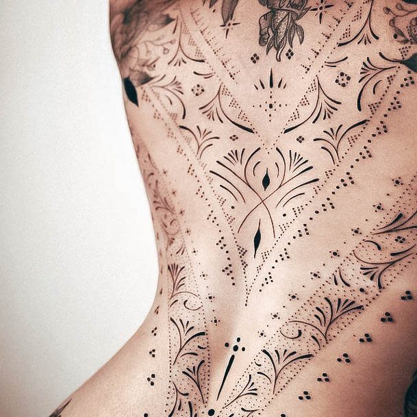 Beautiful Sacred Geometry Tattoo Design Ideas For Women