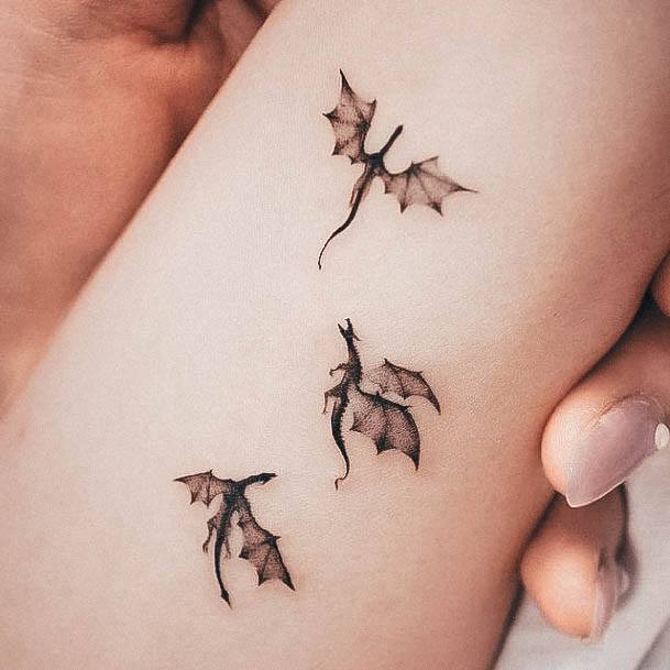 Beautiful Small Arm Tattoo Design Ideas For Women