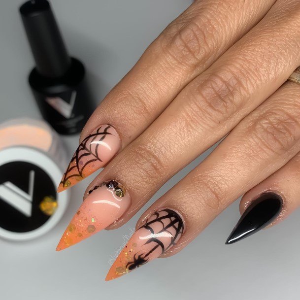 Beautiful Spider Nail Design Ideas For Women