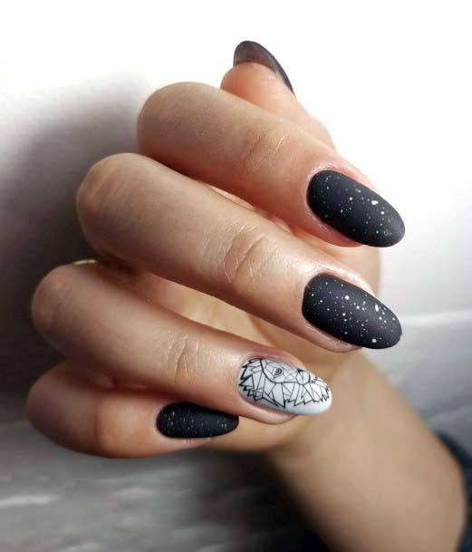 Beautiful Starry Black Night Nails For Women