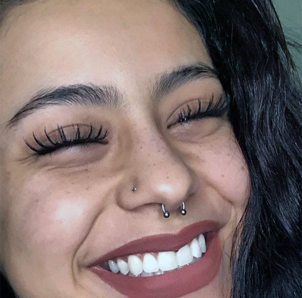 Beautiful Trendy Septum And Nostril Piercing Inspiration For Women