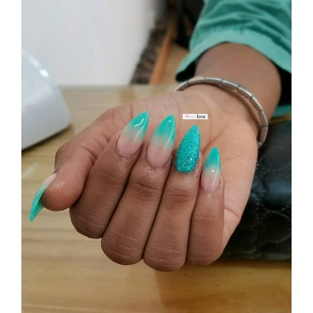 Beautiful Turquoise Nail Design Ideas For Women