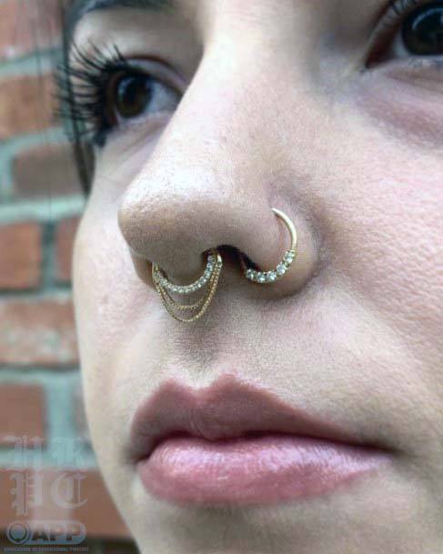 Beautiful Unique Gold Chain Septum Hoop Cool Nostril Piercing Ideas For Women