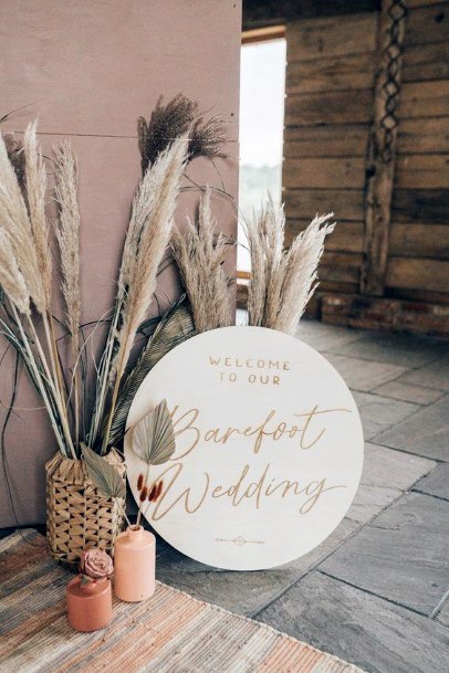 Beautiful Wedding Circle Sign Inspiration Ideas