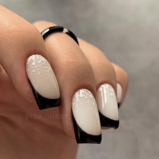 Beautiful White Ombre Nail Design Ideas For Women