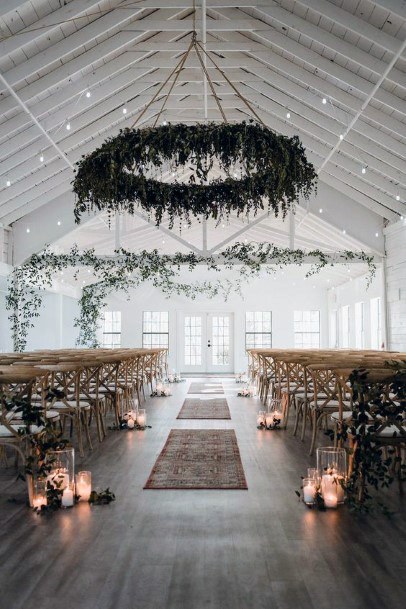 Beautiful White Rustic Barn Wedding Ideas