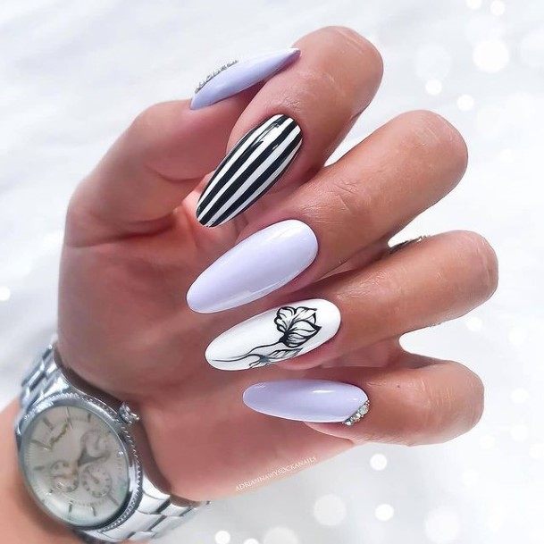 Beautiful White With Flowers Nail Design Ideas For Women